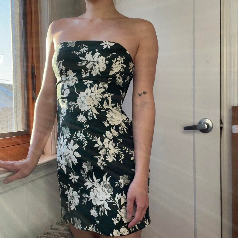 Abercrombie & Fitch Womens Green Floral Dress Size Medium
